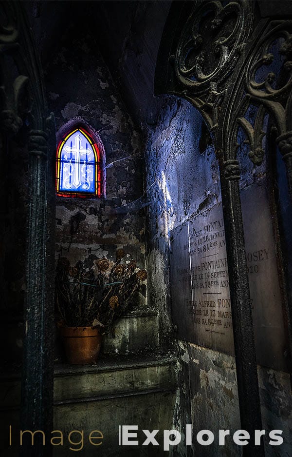 photographing Paris graveyards